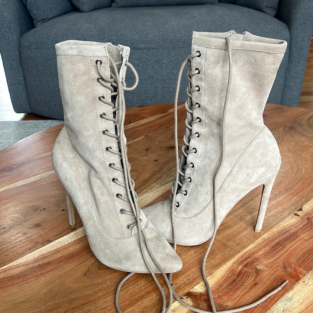 Steve Madden Valencia Suede Lace Up Heel Bootie in tan